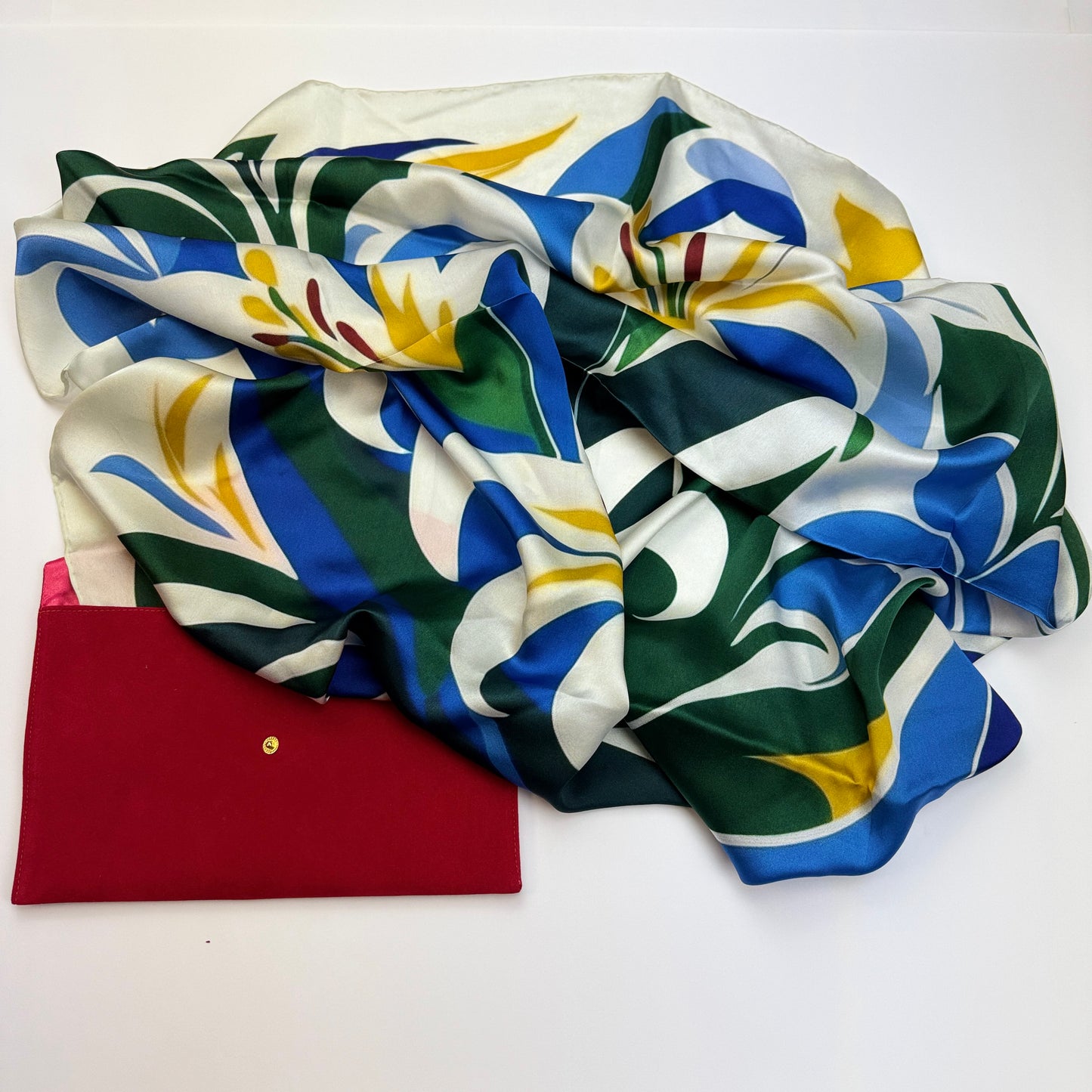 Elegantes Lilien-Seiden-Satin-Tuch: Inspiriert von Henri Matisse